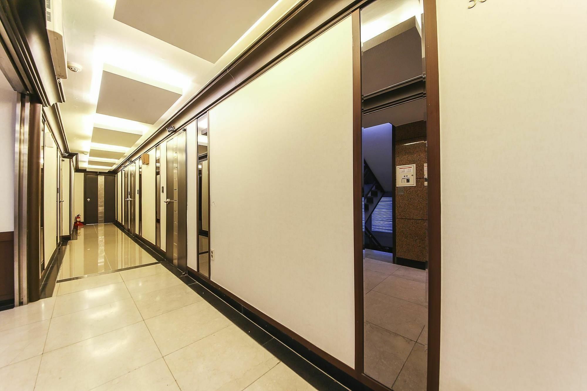 בוסאן Haeundae Aone Hotel מראה חיצוני תמונה