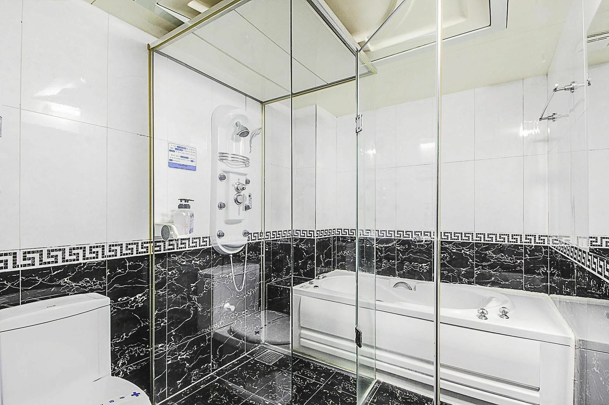 בוסאן Haeundae Aone Hotel מראה חיצוני תמונה