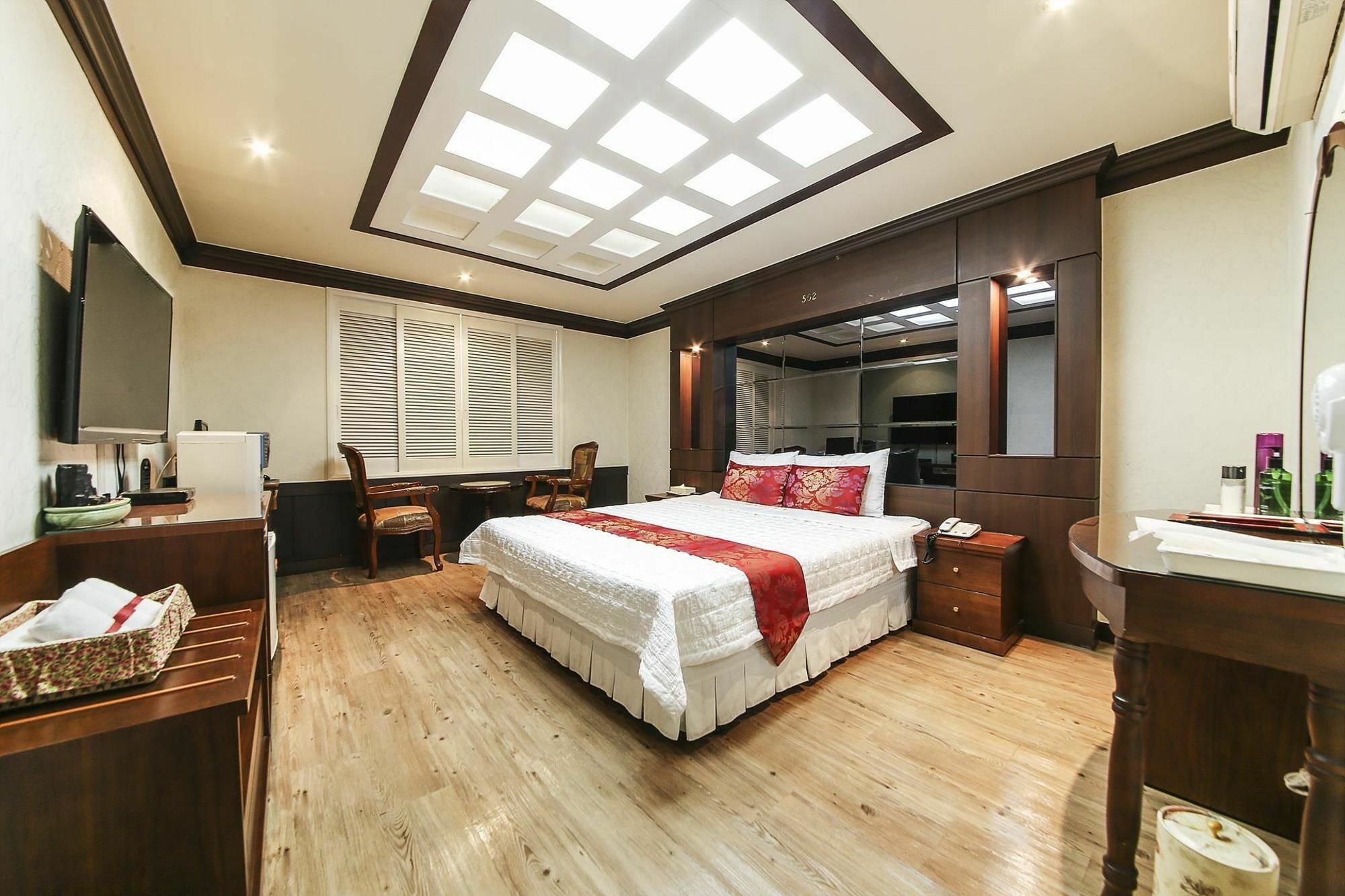 בוסאן Haeundae Aone Hotel מראה חיצוני תמונה